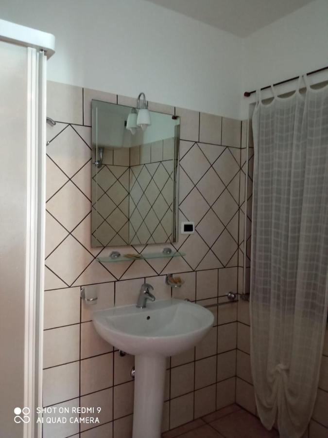 B&B Tanca Marracconi テウラーダ エクステリア 写真